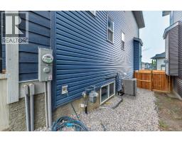 124 Heritage Boulevard, Cochrane, AB T4C3G8 Photo 38