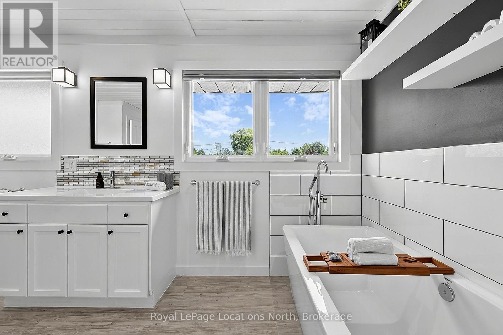 16 HURONIA PATHWAY - Image 20