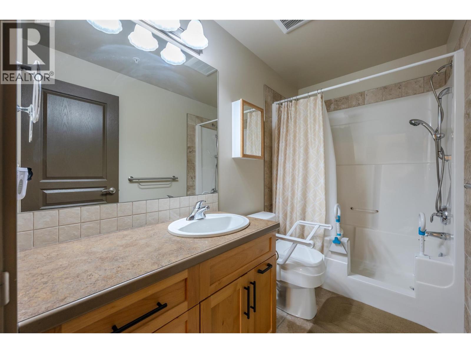 873 Forestbrook Drive Unit# 204, Penticton