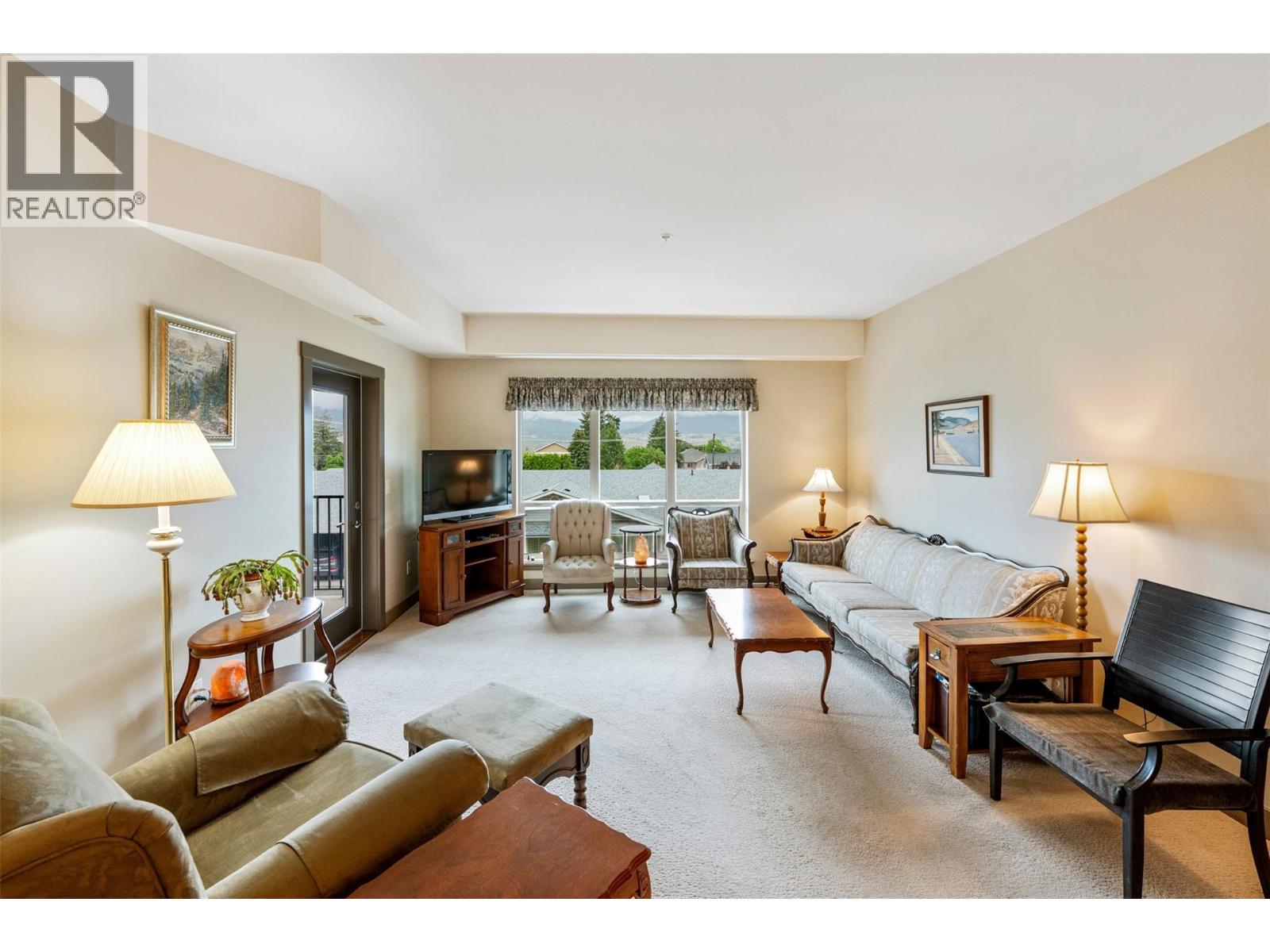#204 873 Forestbrook Drive - 2
