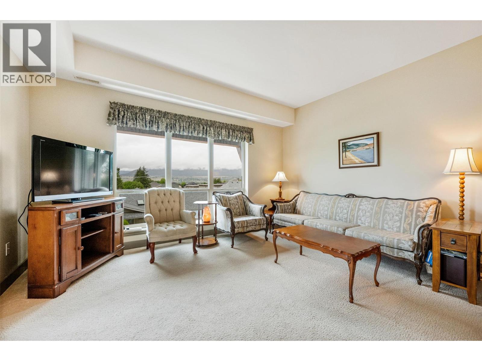 #204 873 Forestbrook Drive - 5