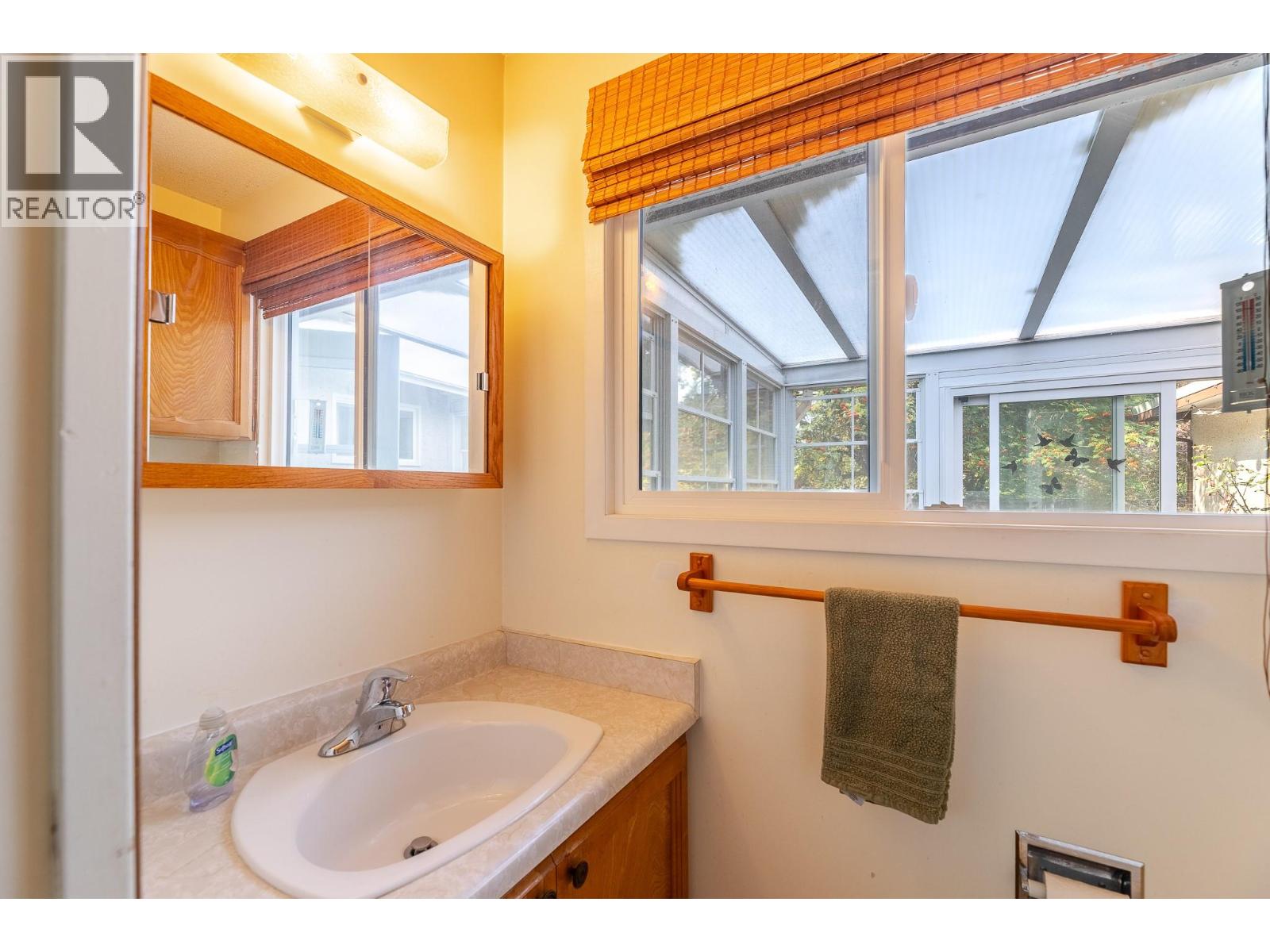 1530 Penticton Avenue, Penticton