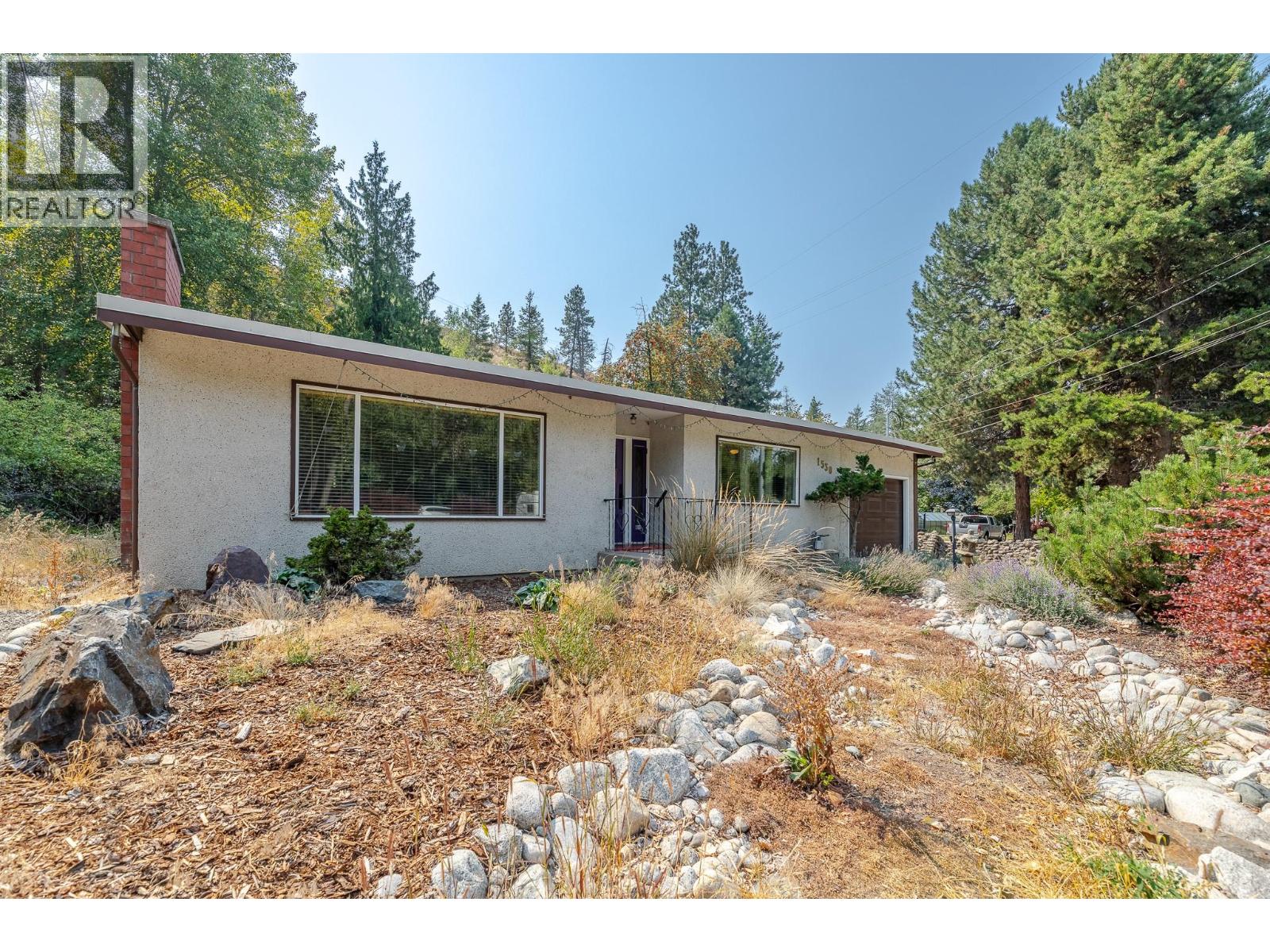1530 Penticton Avenue, Penticton