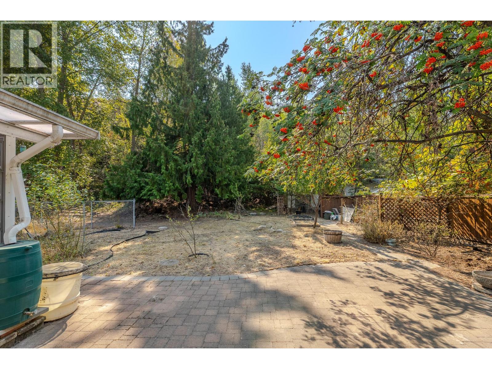1530 Penticton Avenue, Penticton
