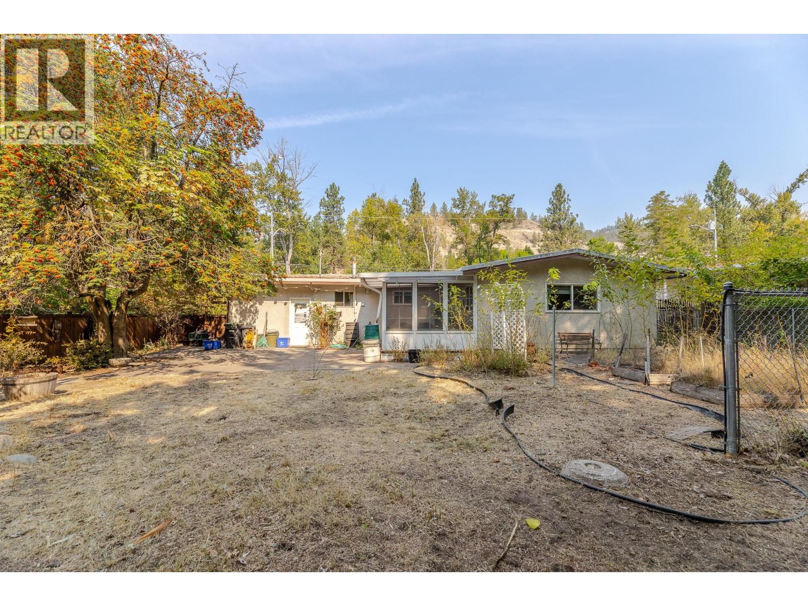 1530 Penticton Avenue, Penticton