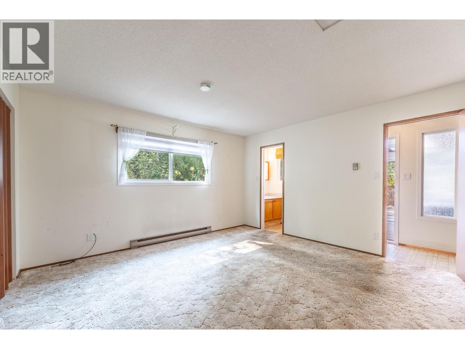 1530 Penticton Avenue, Penticton