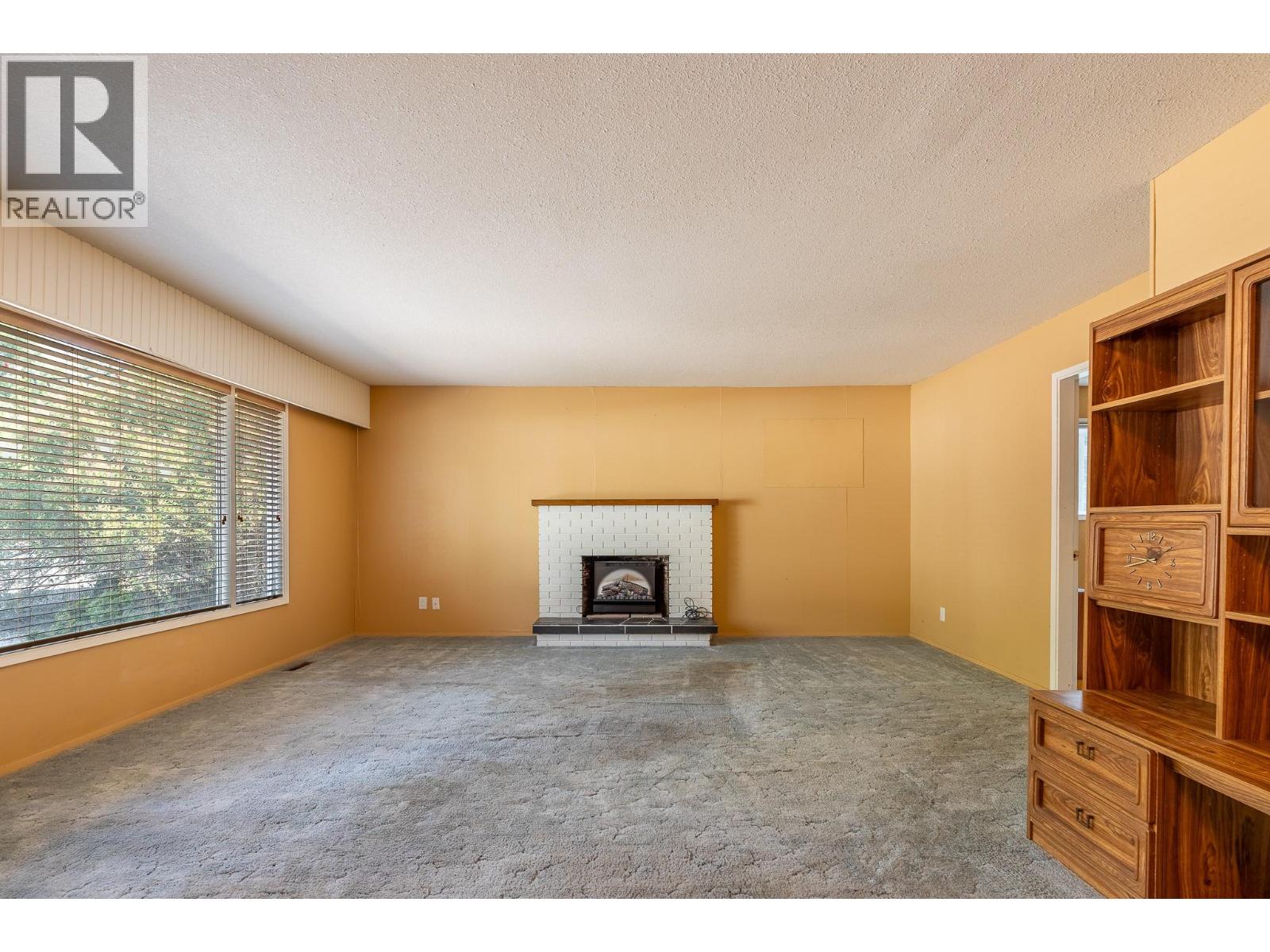1530 Penticton Avenue, Penticton