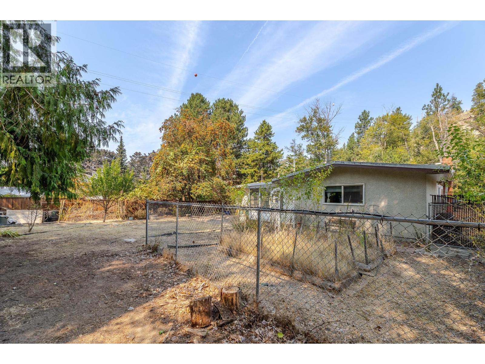 1530 Penticton Avenue, Penticton