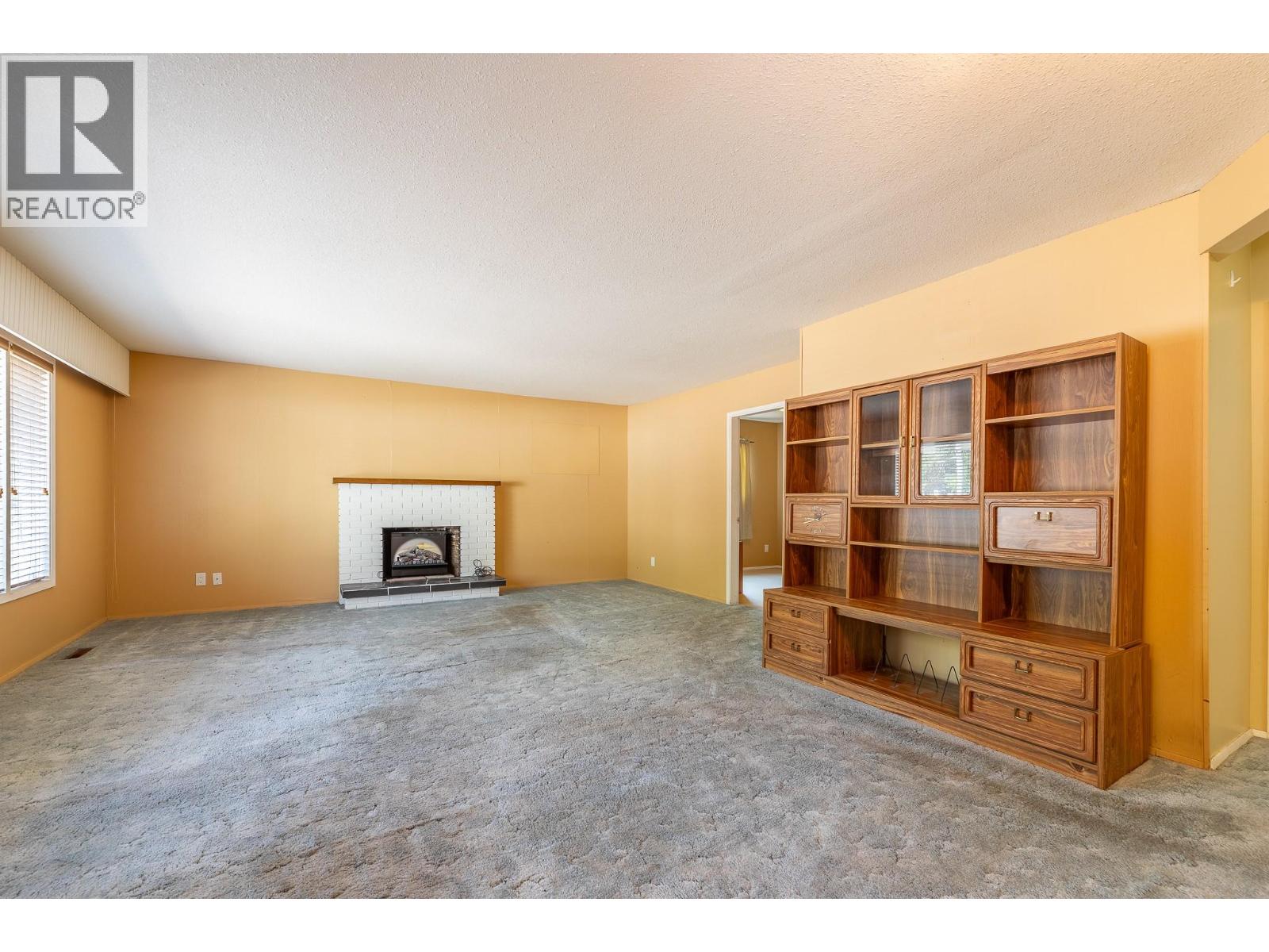 1530 Penticton Avenue, Penticton