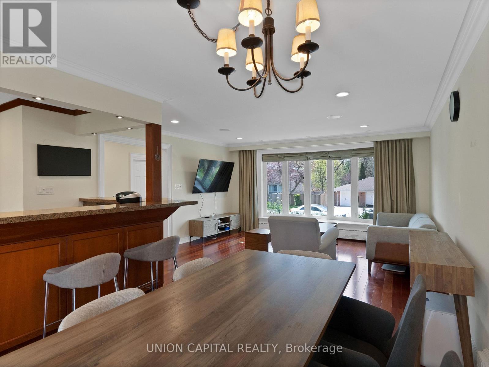 111 LIBBY BOULEVARD - 8