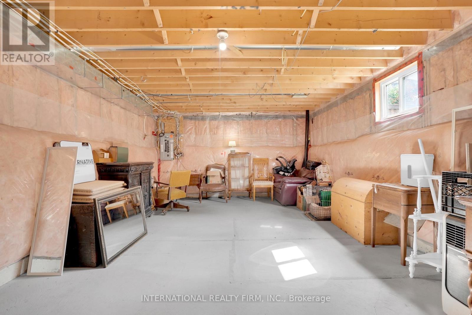 3 MAPLE CROWN TERRACE - Image 41
