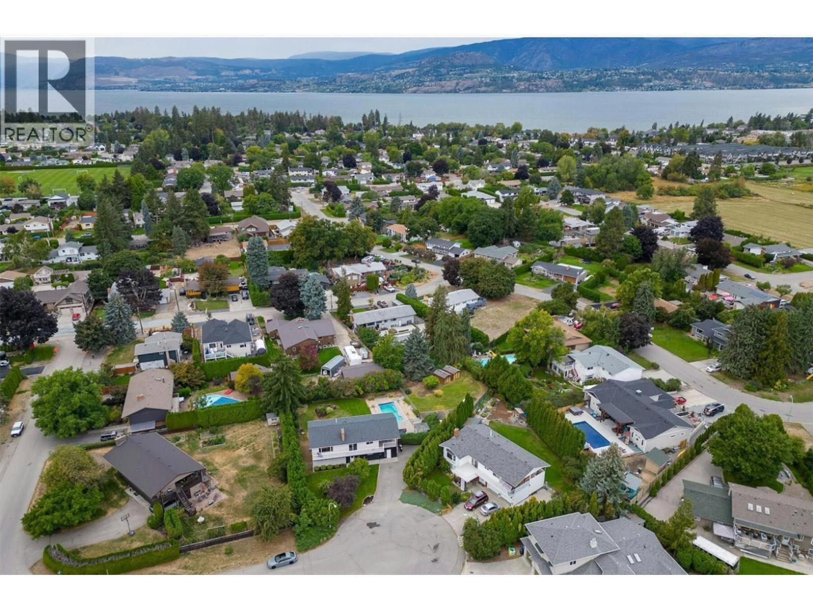  790 Torrs Court, Kelowna