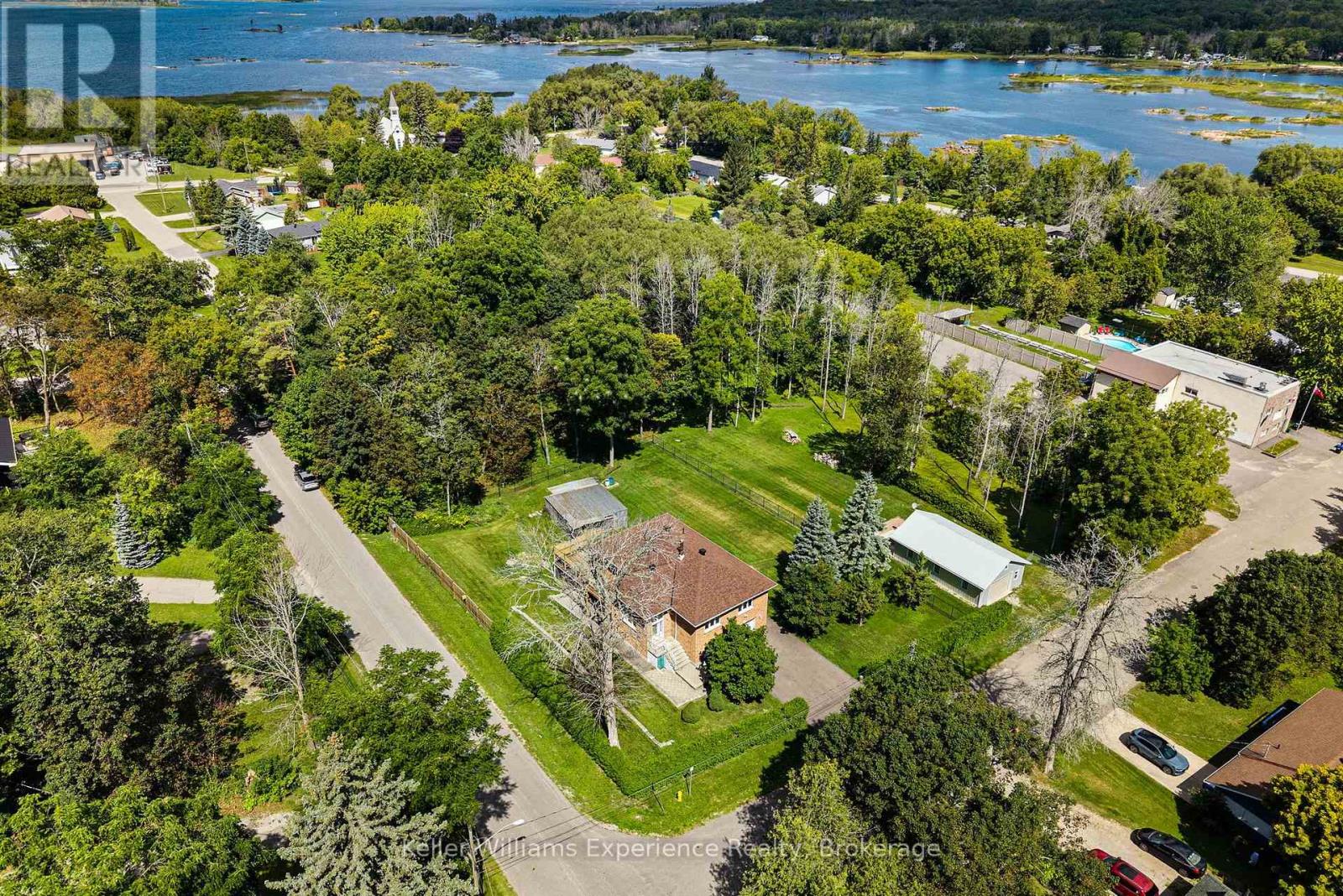 36 WILLOW STREET - 26