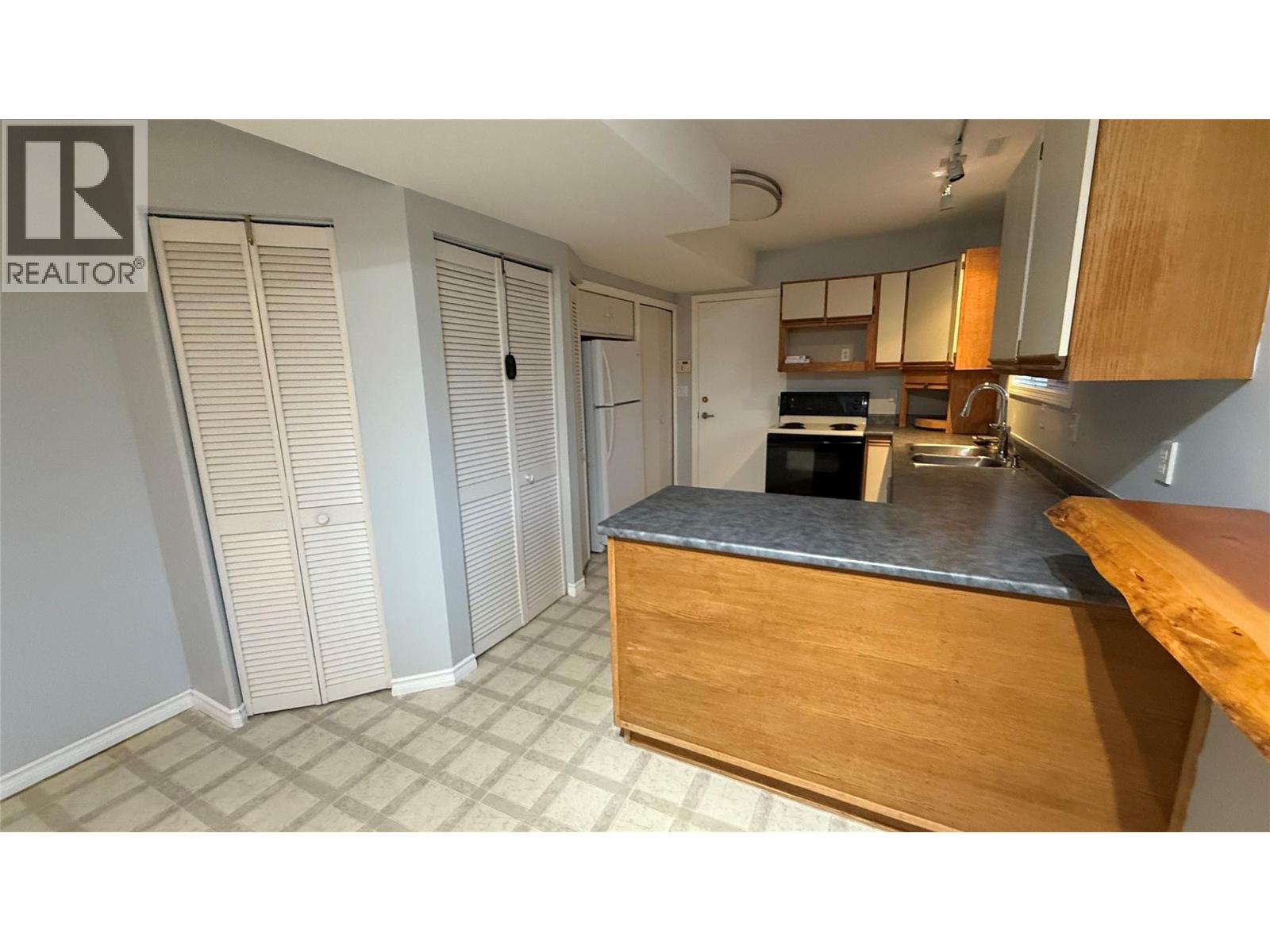 6555 CHUKAR Drive - Image 37