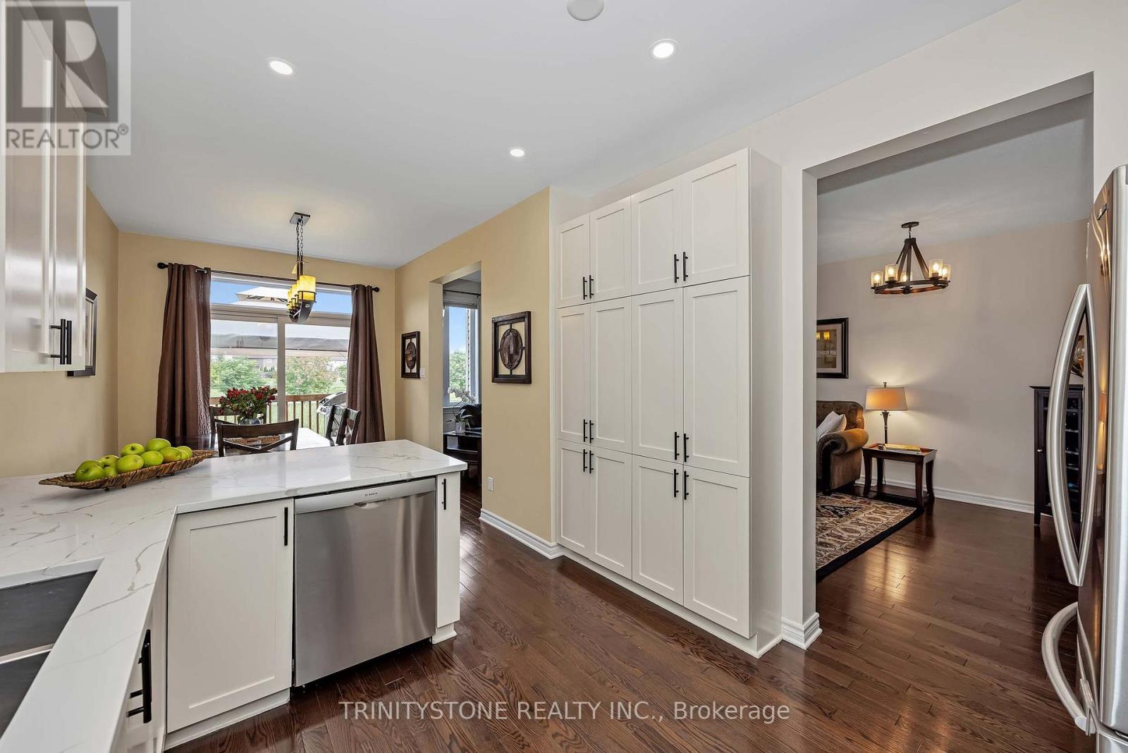 1114 NORTHGRAVES CRESCENT - Image 20