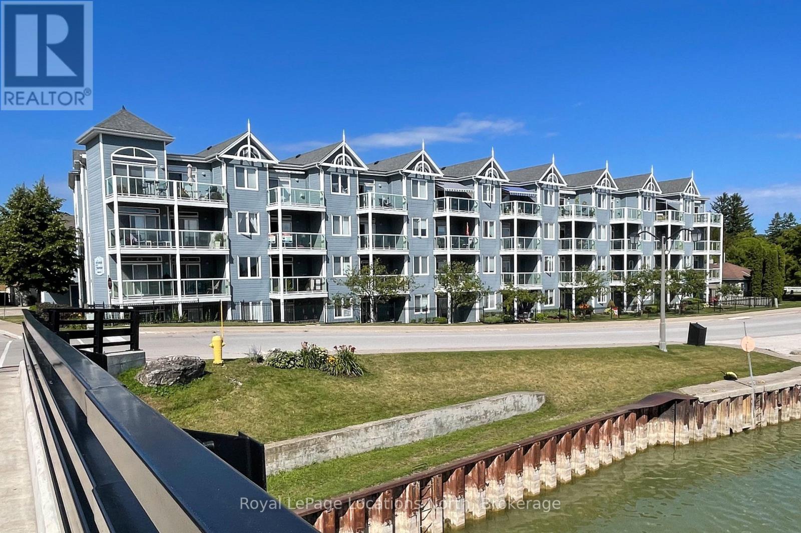#208 34 BAYFIELD STREET - 37