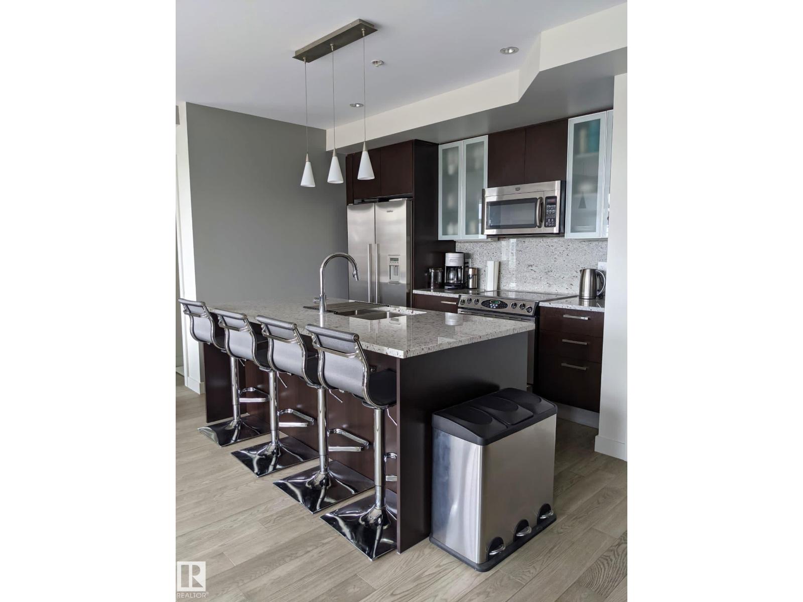 #501 10388 105 ST NW - 17