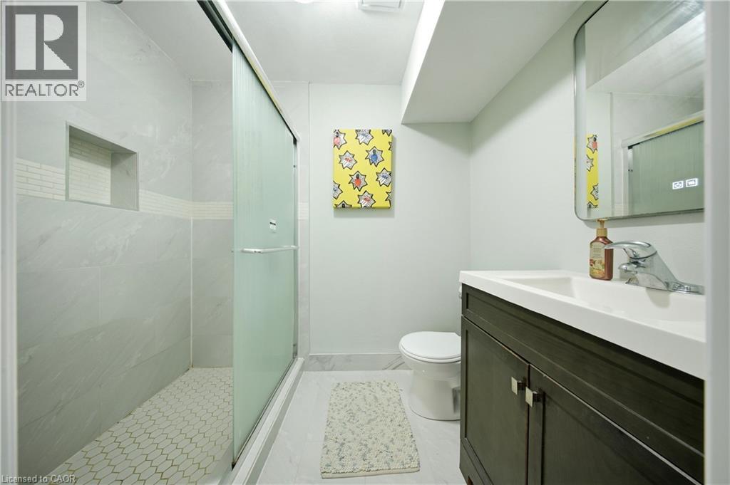 167 BROADOAKS Drive - Image 41