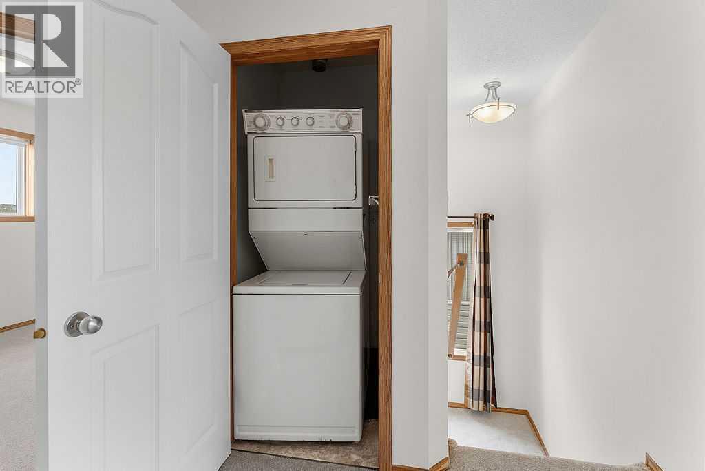 108 Everstone Rise SW - 16