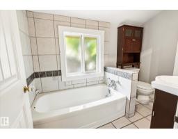 11322 56 St Nw, Edmonton, AB T5W3S4 Photo 28