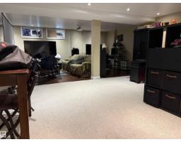153 Maple Cr, Wetaskiwin, AB T9A2E3 Photo 11
