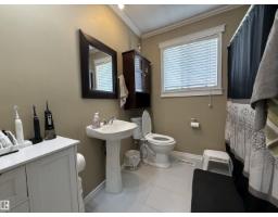 Bedroom 4 - 153 Maple Cr, Wetaskiwin, AB T9A2E3 Photo 8