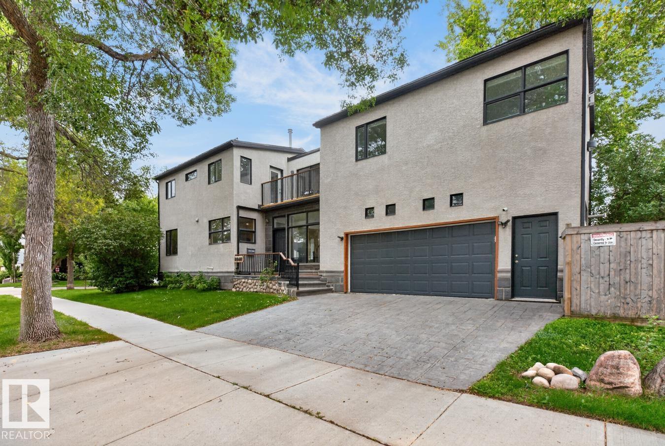 8860 93 ST NW - 1