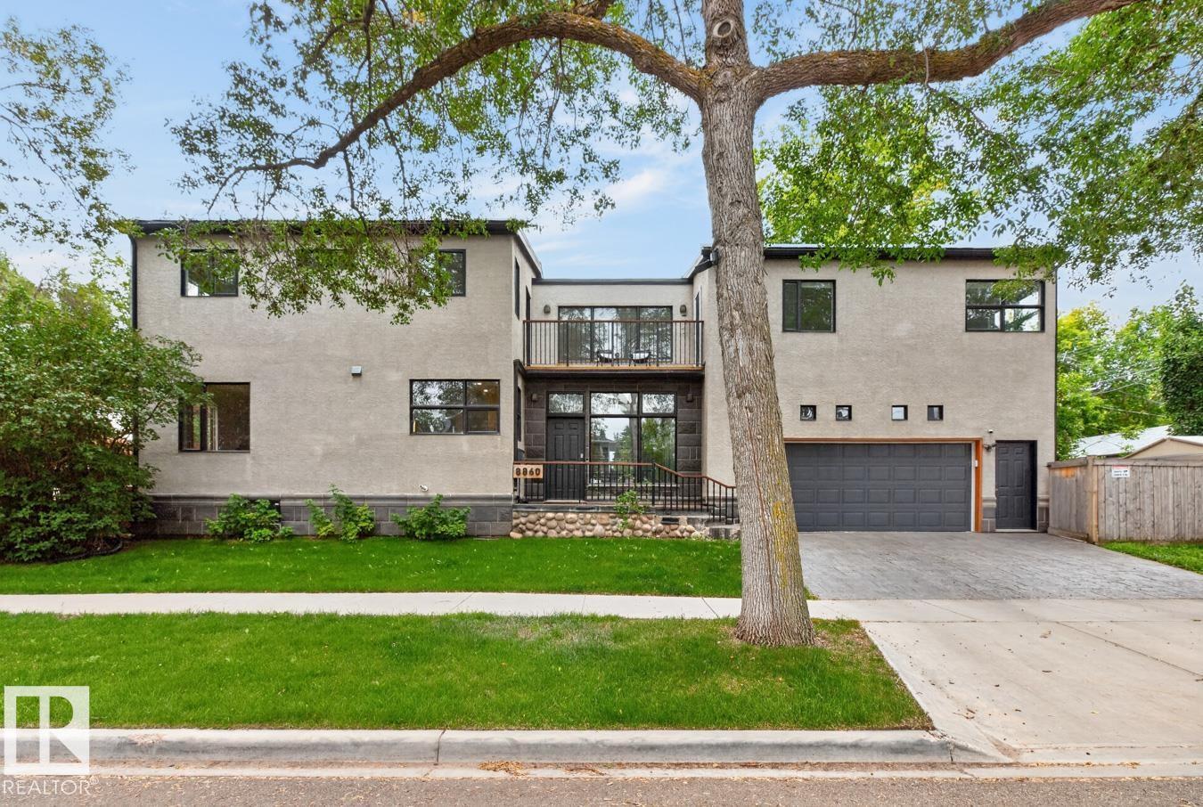 8860 93 ST NW - 2