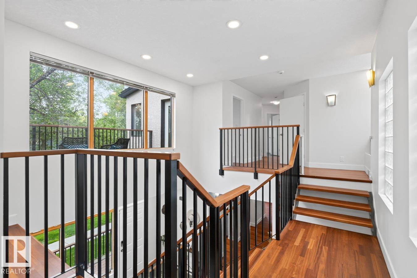8860 93 ST NW - 26