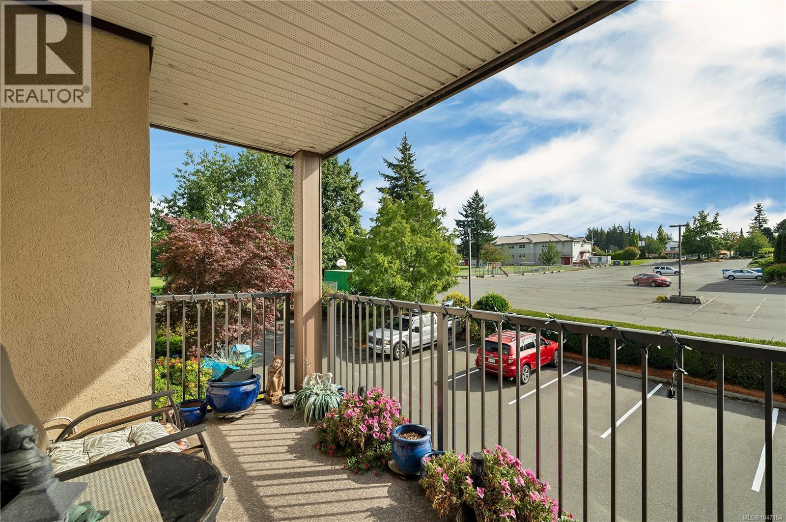 #209 280 Dogwood St S - 19