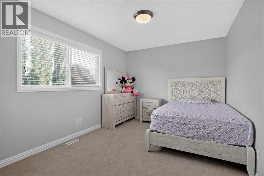 646 Chaparral Drive SE - 24