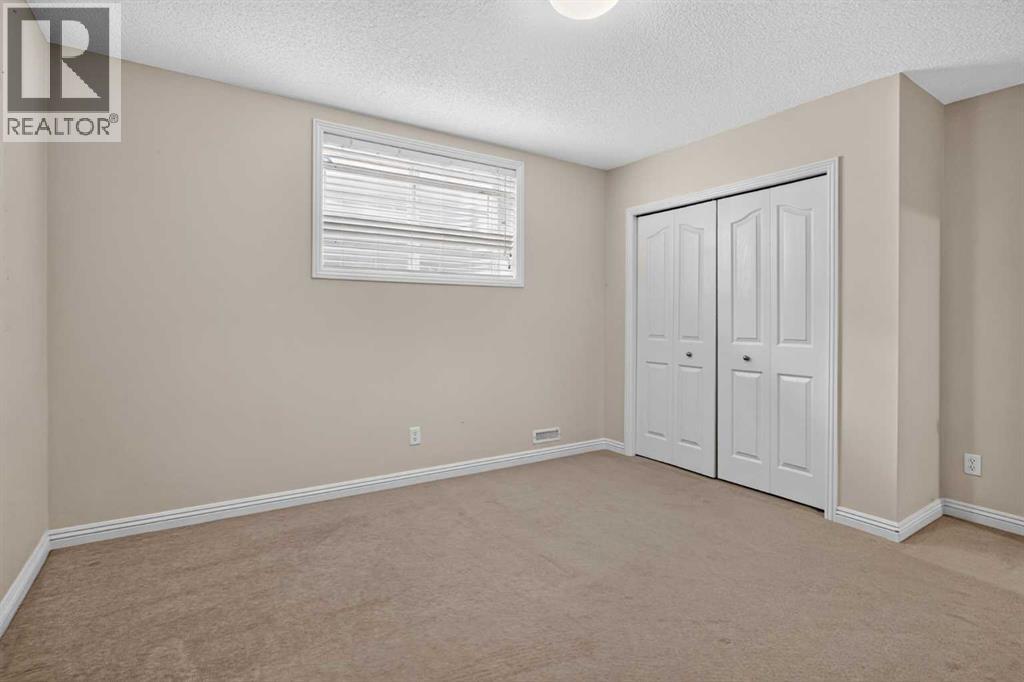 646 Chaparral Drive SE - 30