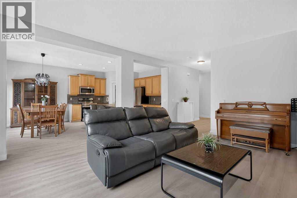646 Chaparral Drive SE - 7