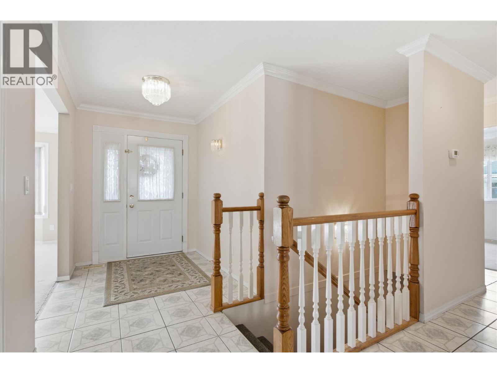 503 Bancroft Street - 6