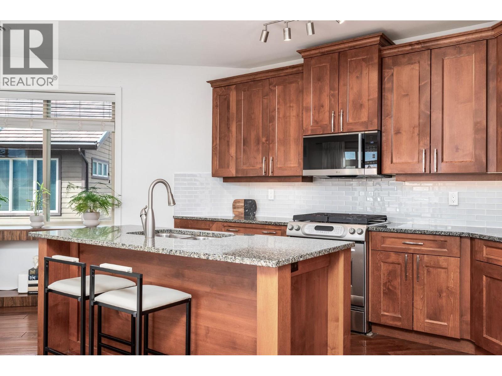 #6404 4026 Pritchard Drive N - 24