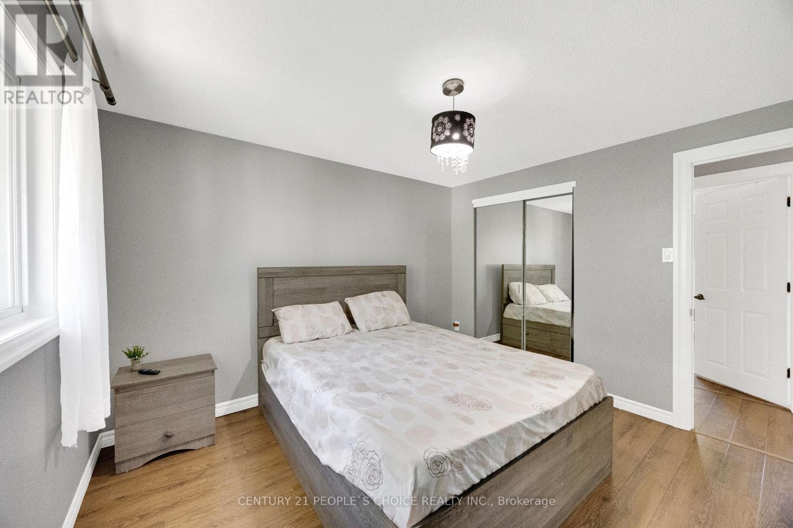 307 CLYDE ROAD - 21