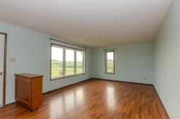116093 15n Road, Boissevain, MB R0K0E0 Photo 10