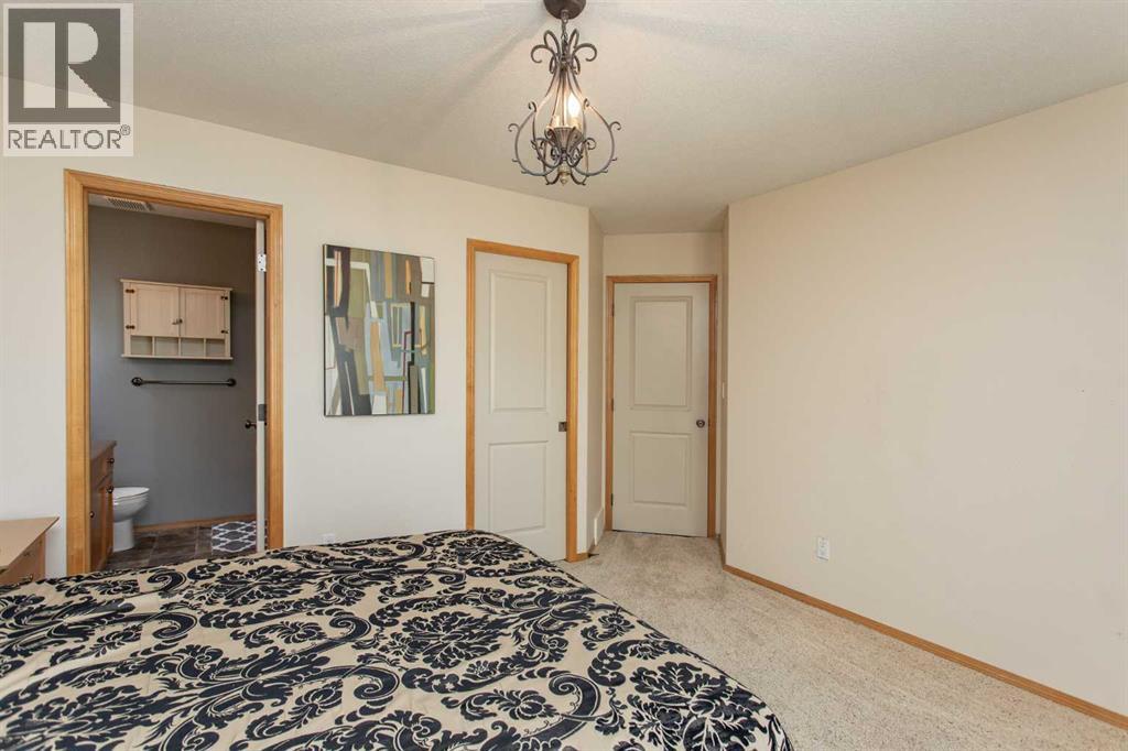 717 Lancaster Drive - Image 10