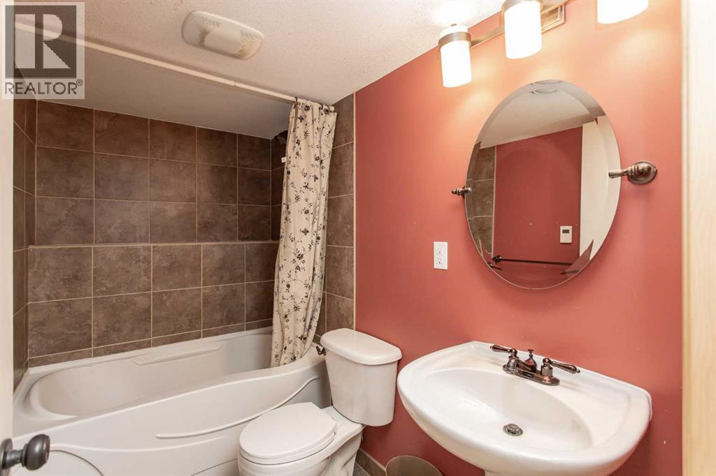 717 Lancaster Drive - Image 21