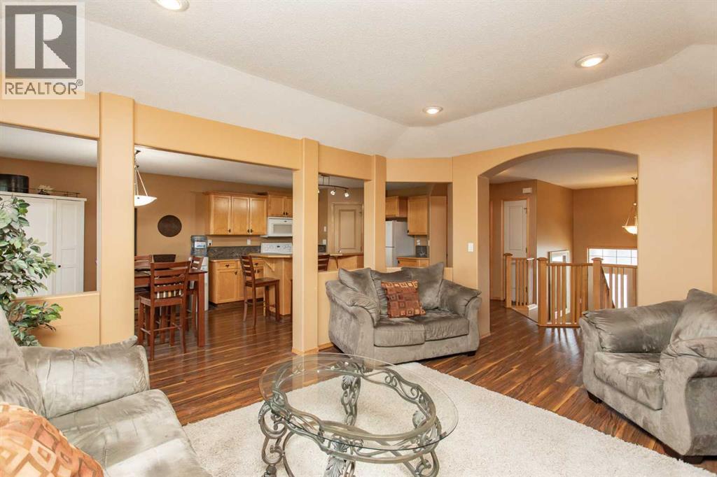 717 Lancaster Drive - Image 3