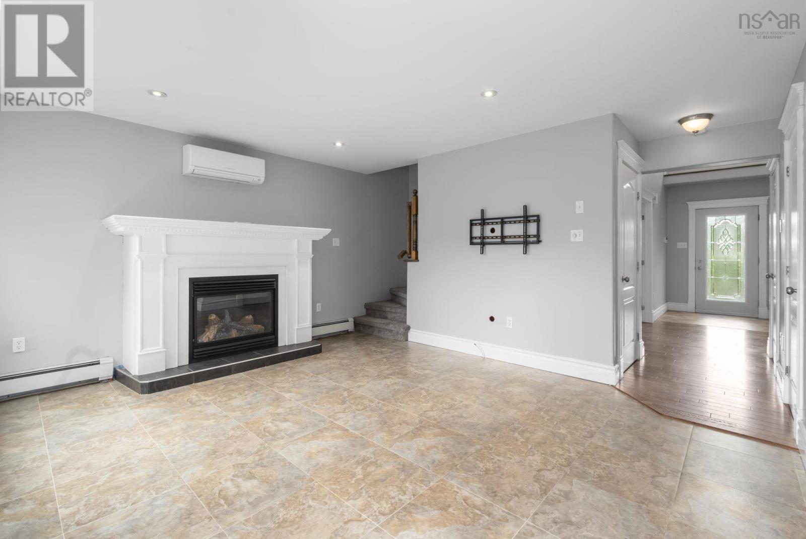 Property 18 of 49 of 130 Snowberry Court