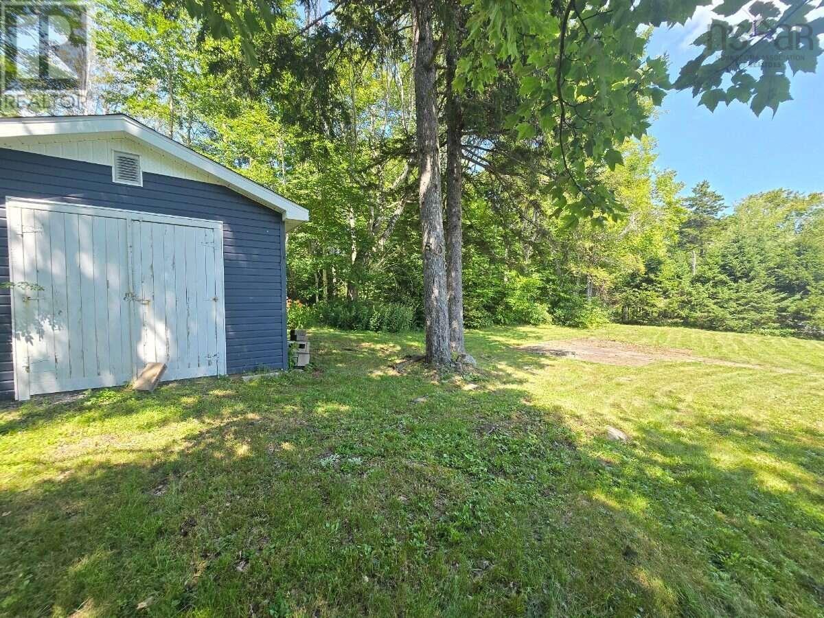 Property 44 of 47 of 61 Chalamont Drive