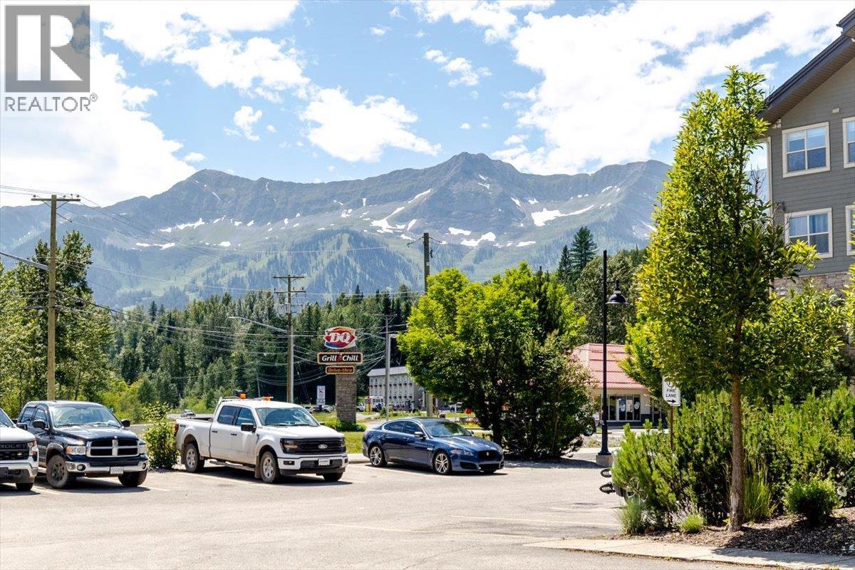 1500 MCDONALD Avenue Unit# 302, Fernie