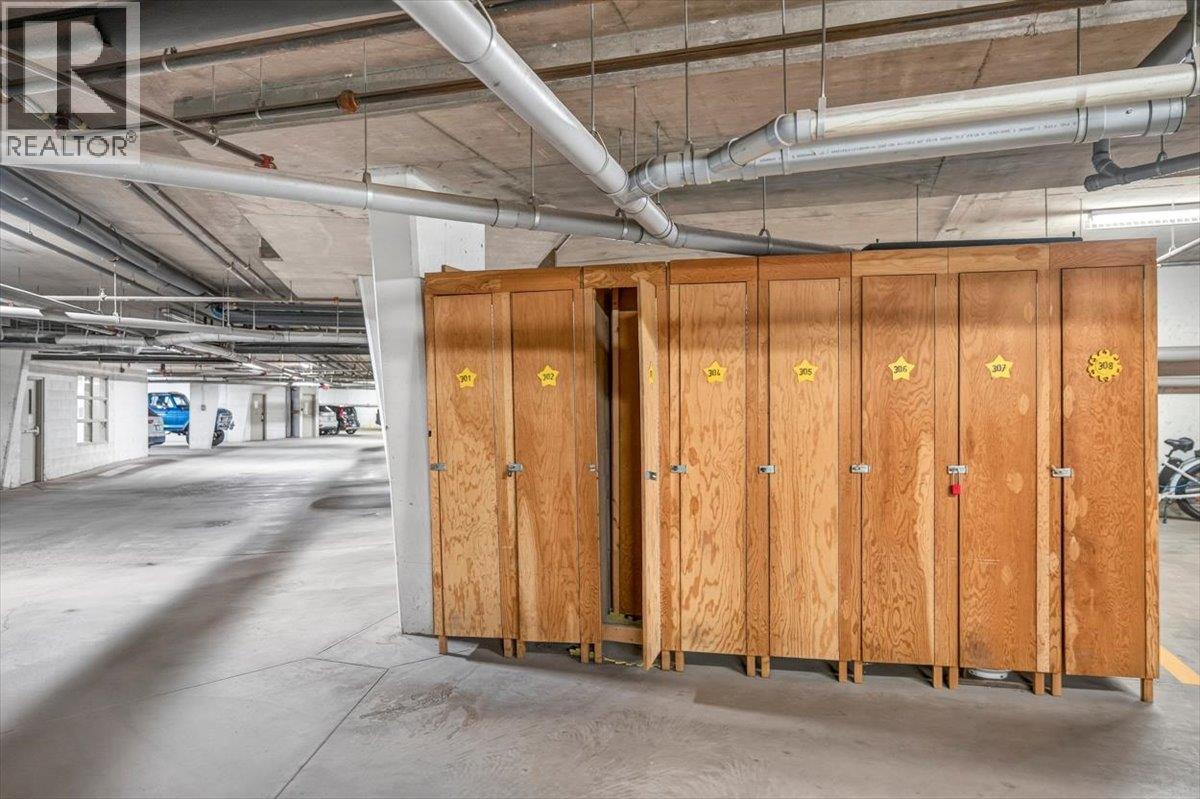 1500 MCDONALD Avenue Unit# 302, Fernie