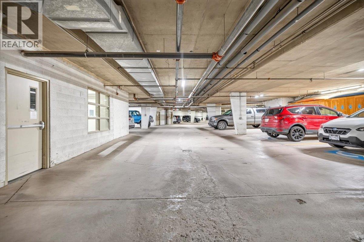 1500 MCDONALD Avenue Unit# 302, Fernie