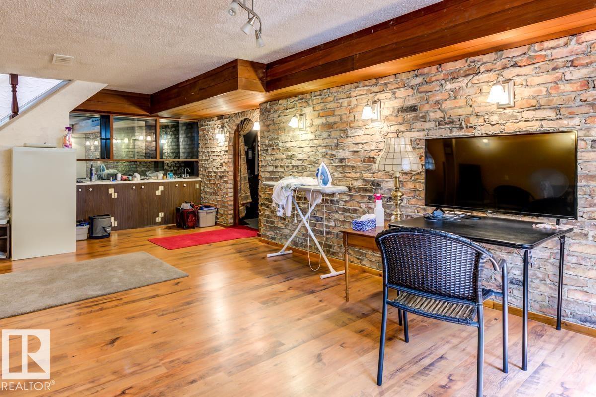 3803 108 ST NW - Image 35