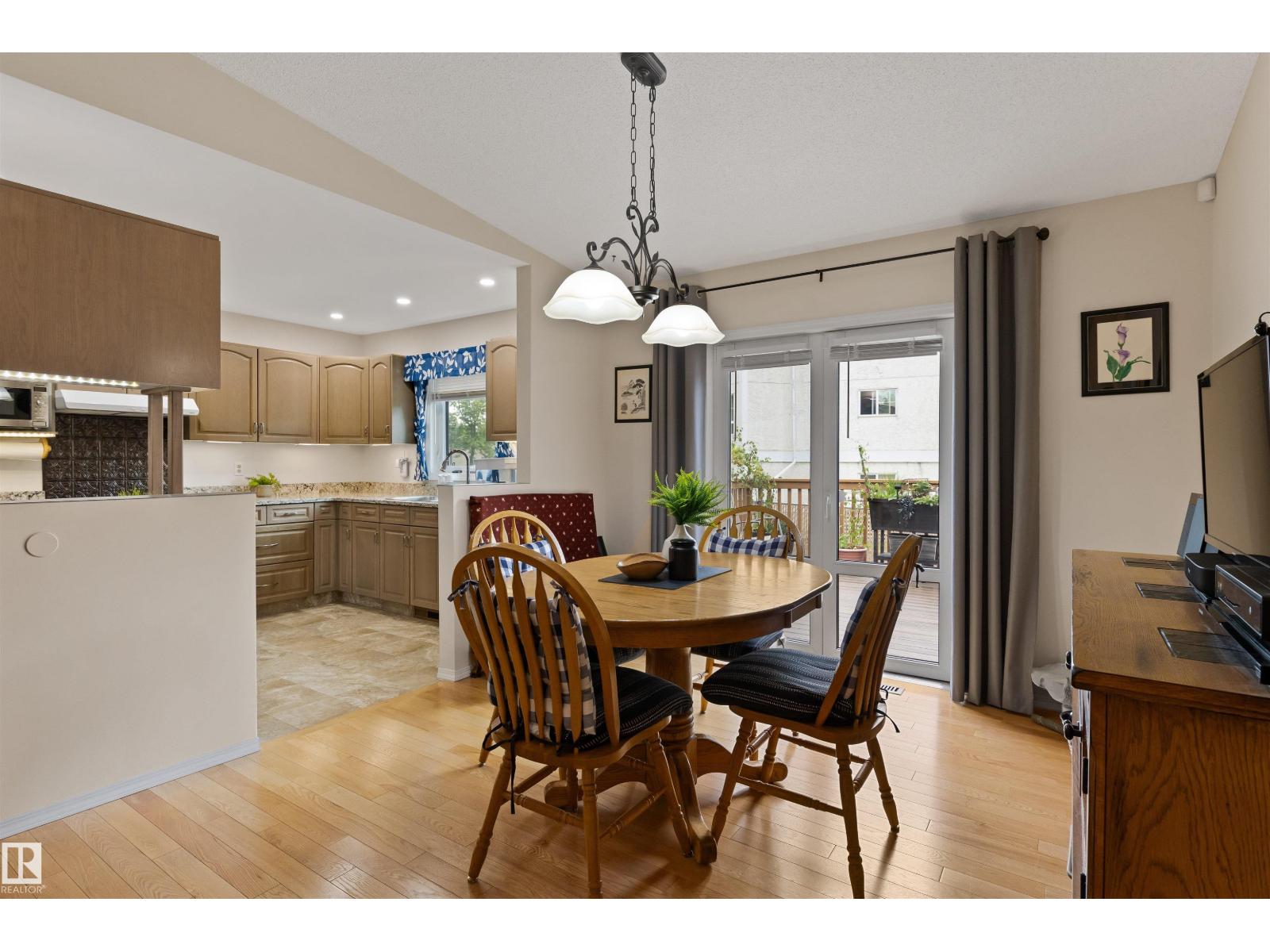 #1 10 GRANGE DR - Image 16