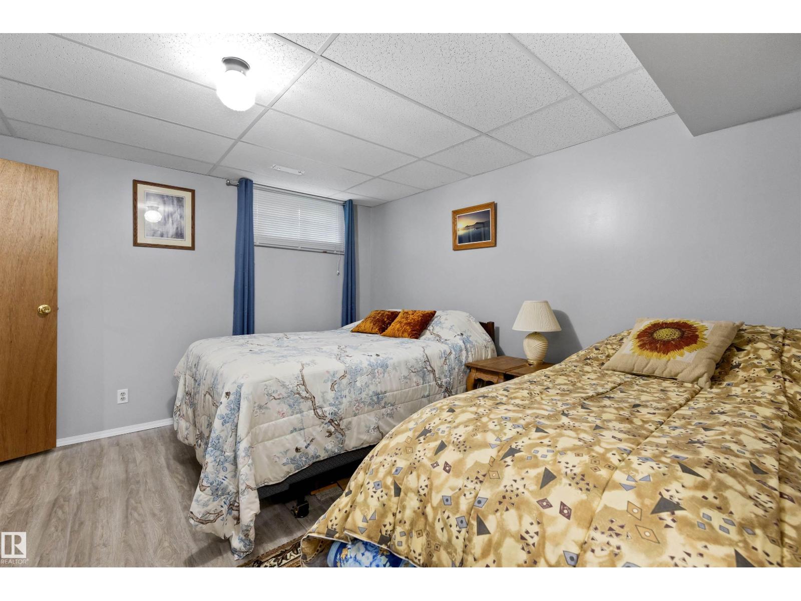 #1 10 GRANGE DR - 36