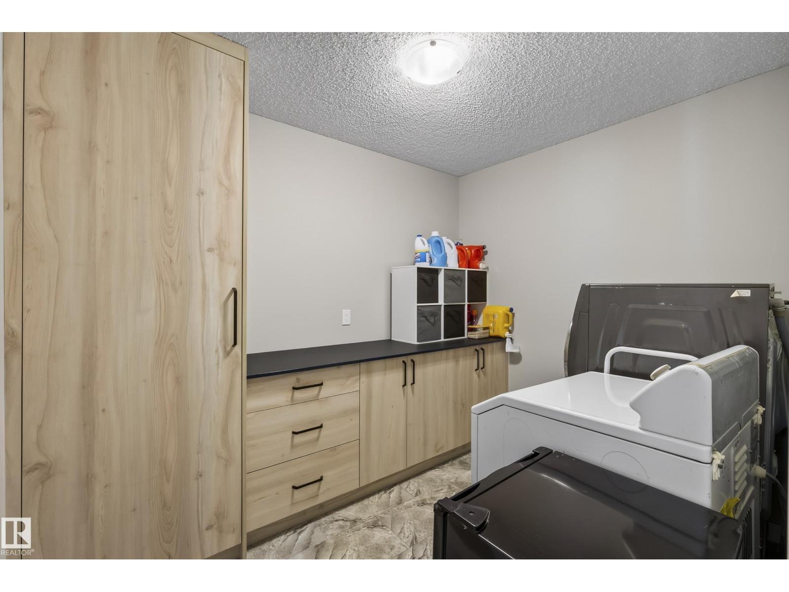 3522 42 ST NW - 15