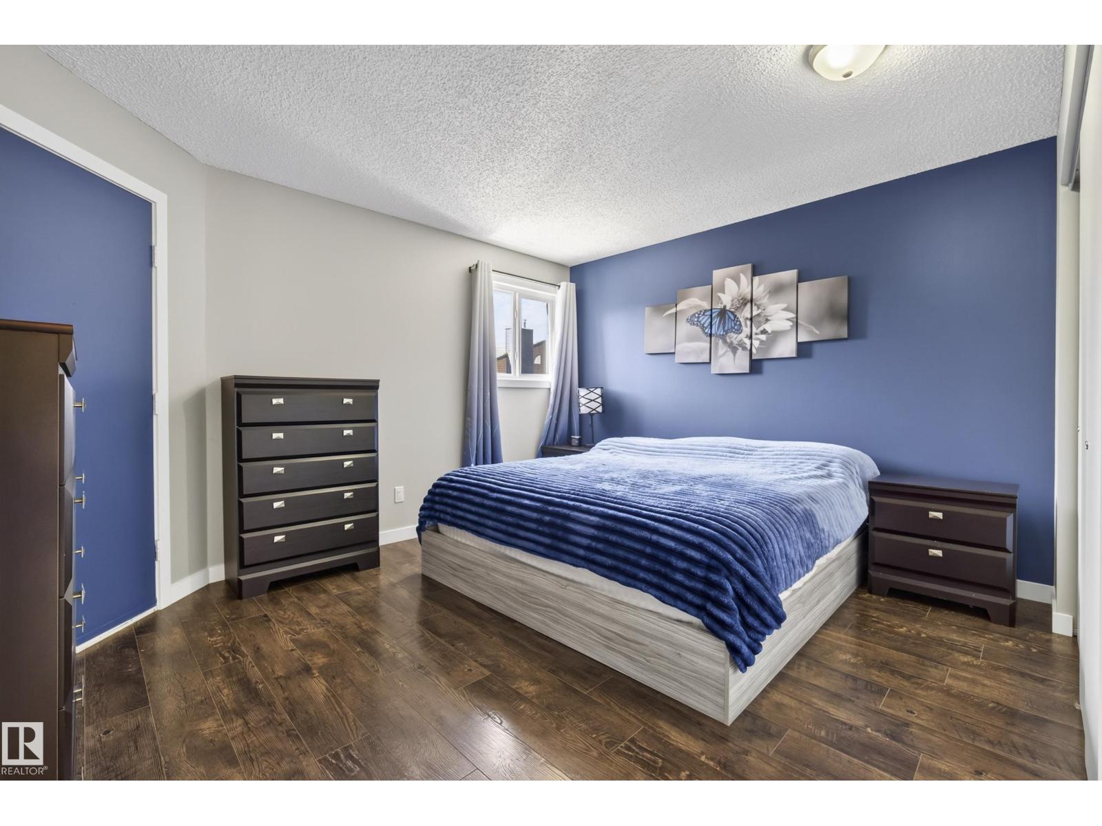 3522 42 ST NW - 21